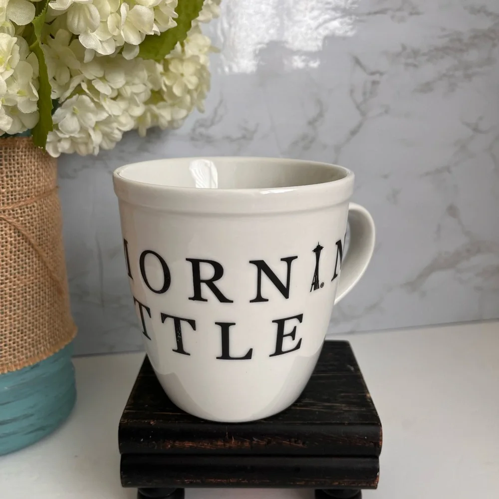 Like New GOOD MORNING SEATTLE Space Needle Coffee Mug White/Embossed Letters - Picture 3 of 7